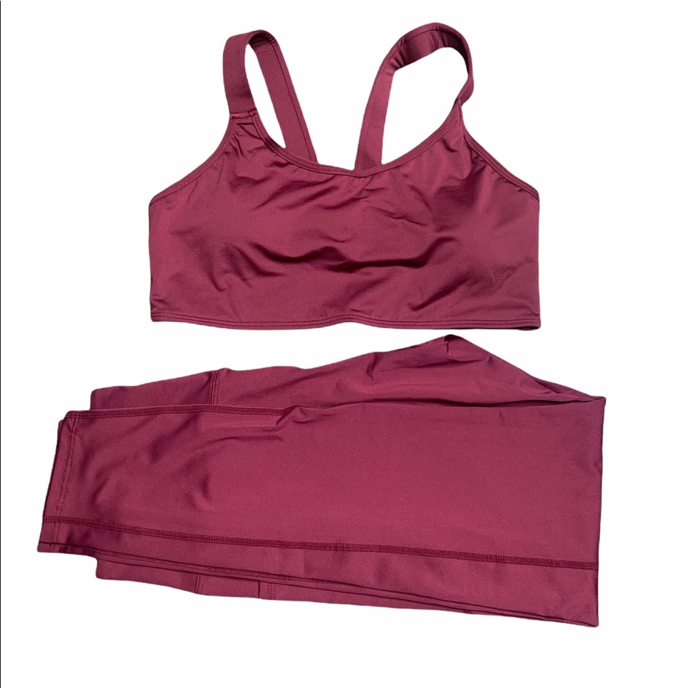 Set of leggings & bra